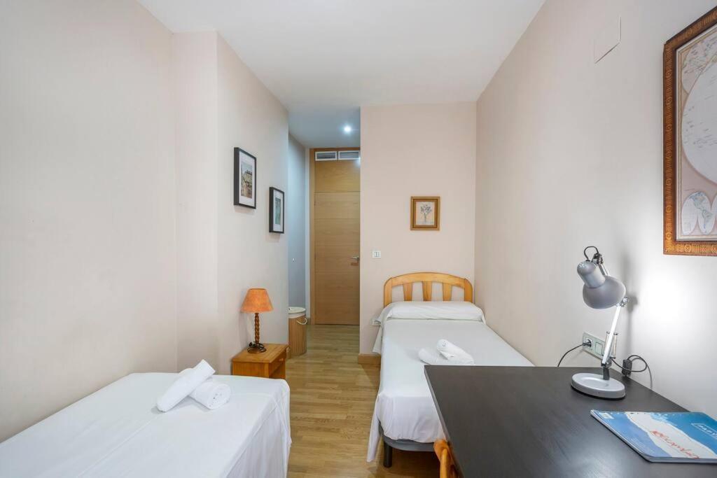 Marieta Apartment By The Castle With Ac Alicante Luaran gambar