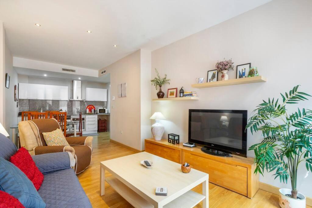 Marieta Apartment By The Castle With Ac Alicante Luaran gambar
